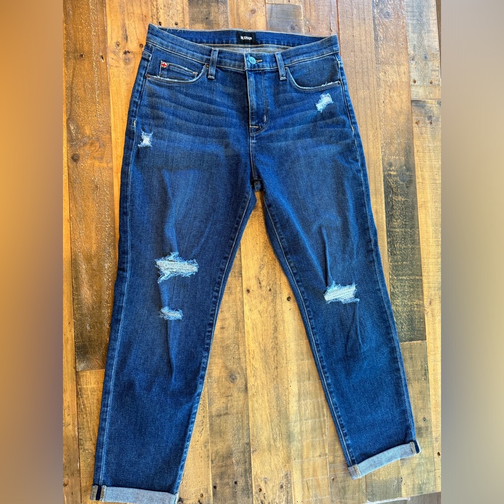 NWT Hudson midrise boyfriend jeans size 29